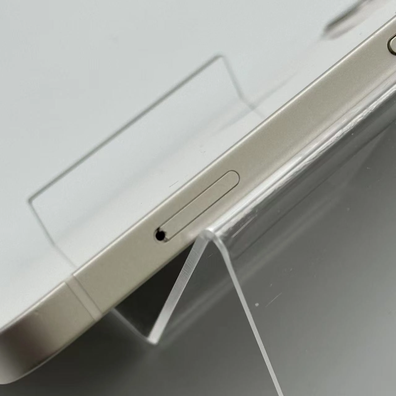 iPhone12 mini 64GB MGA63J/A AU版SIMフリー 訳あり品 ホワイト au