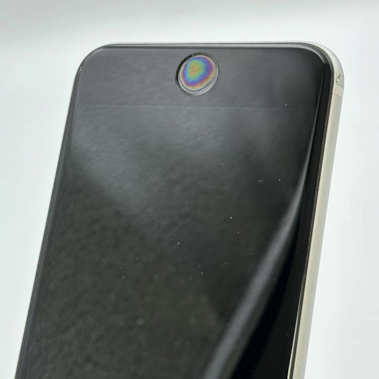 iPhoneSE 第2世代 256GB MHGX3J/A Apple版SIMフリー 訳あり品 ホワイト