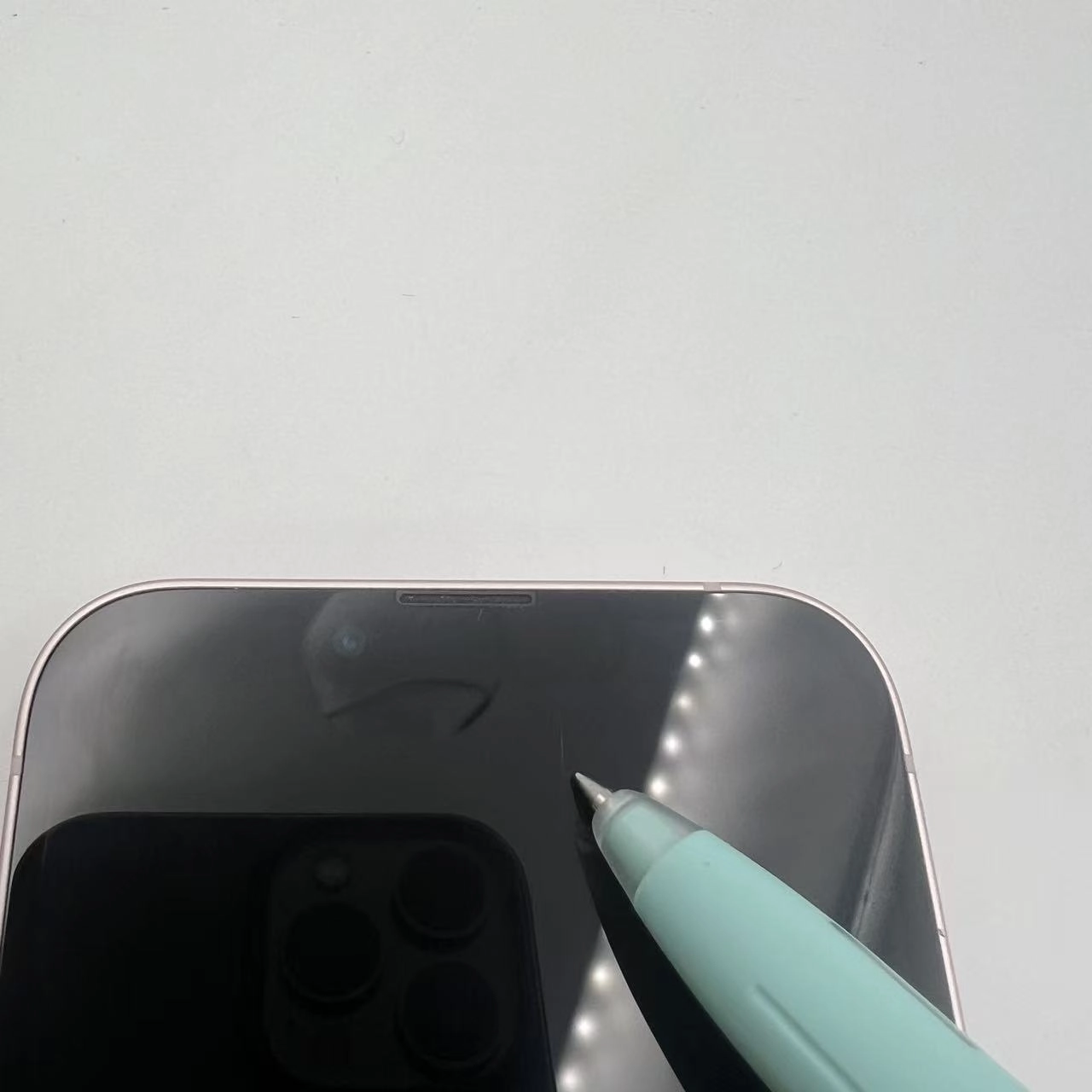 iPhone13 256GB ピンク MLNK3J/A docomo版SIMフリー