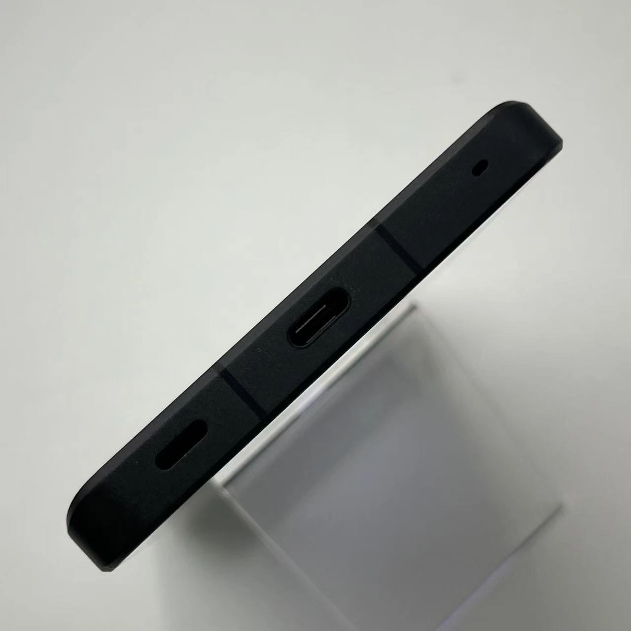 AQUOS R8 pro 12GB/256GB ブラック SH-51D docomo版SIMフリー