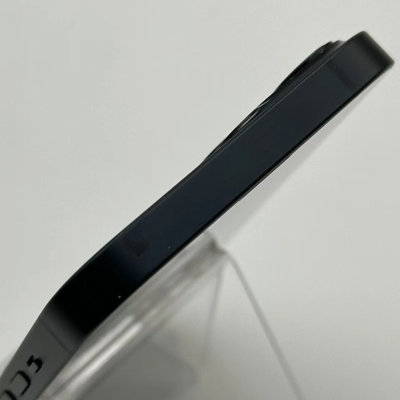 iPhone13 128GB ミッドナイト MLNC3J/A AU版SIMフリー 美品