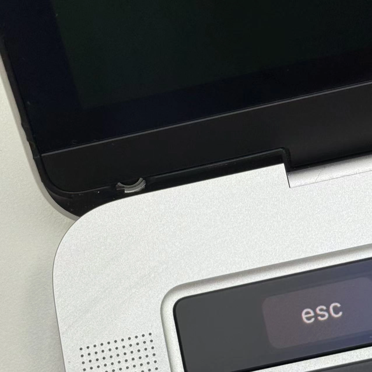 MacBook Pro 13インチ 2019 Thunderbolt 3ポートx 2 8GB 512GB スペースグレイ A2159 Corei5 1.4GHz 訳あり品