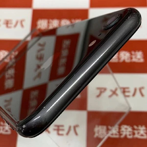 iPhone8 docomo版SIMフリー 64GB MQ782J/A A1906 ジャンク品