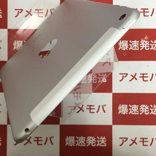 iPad mini 4 docomo版SIMフリー 64GB MK732J/A A1550 シルバー