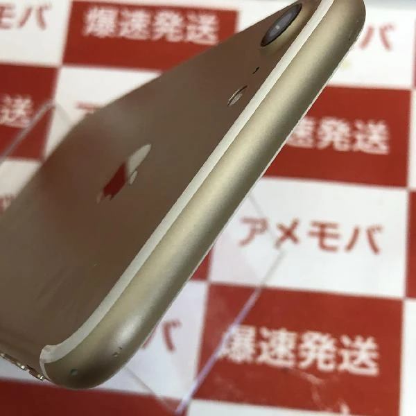 iPhone7 docomo版SIMフリー 32GB MNCG2J/A A1779 ゴールド