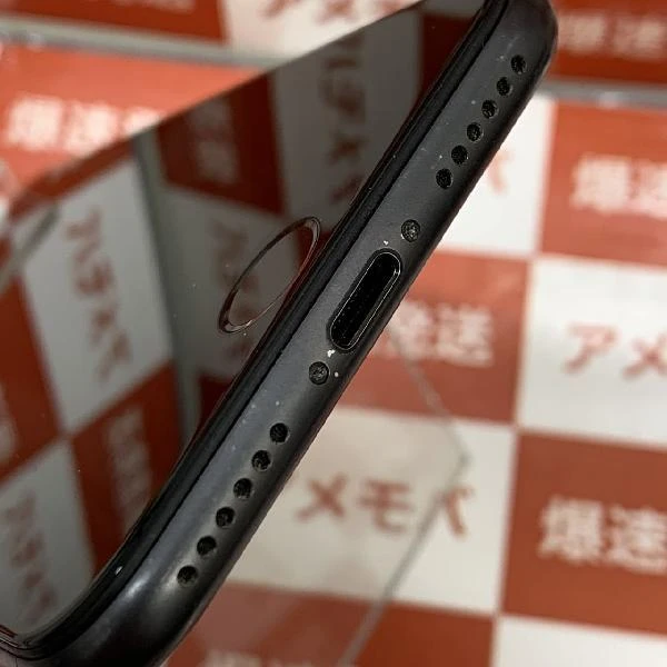 iPhone8 docomo版SIMフリー 64GB MQ782J/A A1906