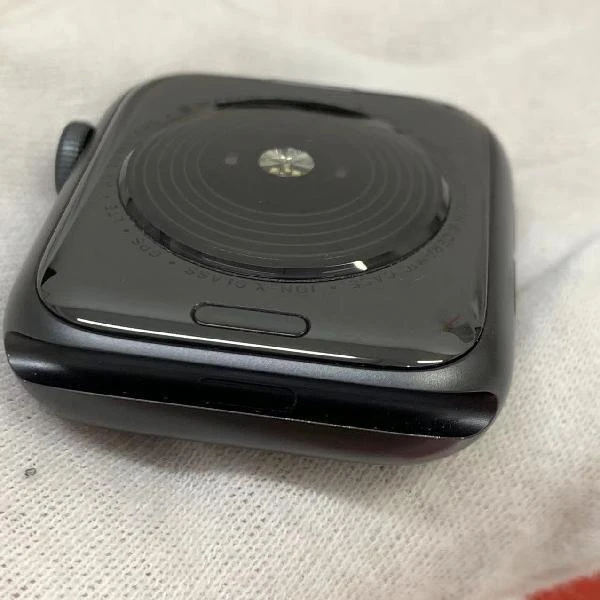 TU_Apple Watch SE GPS + Cellularモデル  44mm MG0A3J/A A2356