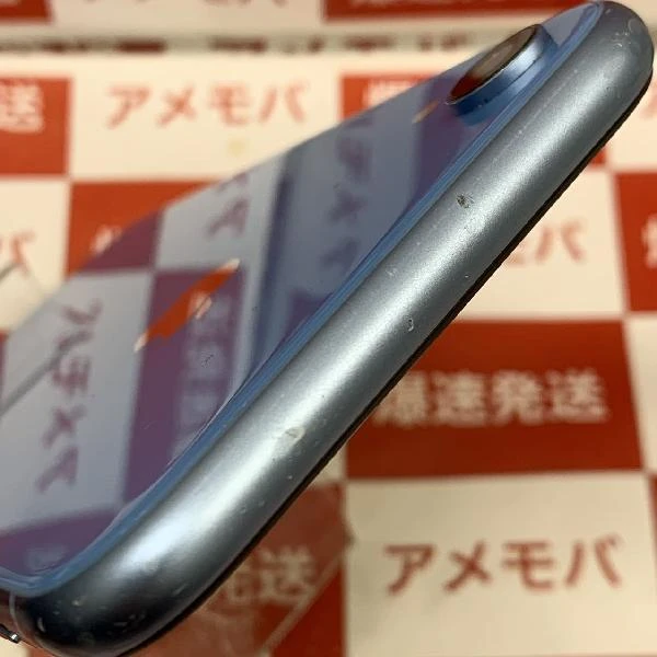 iPhoneXR au版SIMフリー 64GB MT0E2J/A A2106