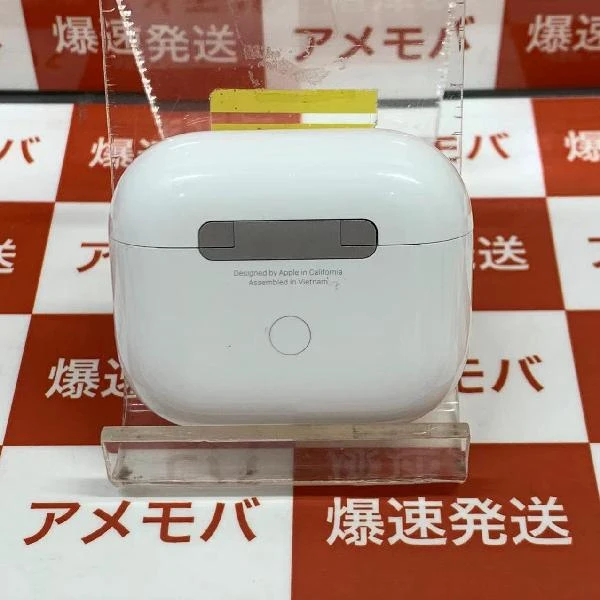 Apple AirPods 第3世代 MagSafe充電ケース付き  MME73J/A ホワイト