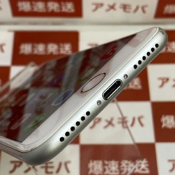 iPhone7 au版SIMフリー 32GB MNCF2J/A A1779 シルバー