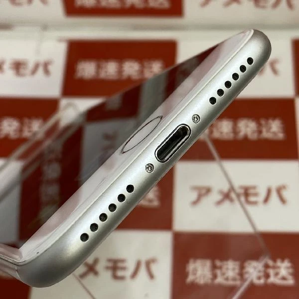 iPhone7 au版SIMフリー 32GB MNCF2J/A A1779 シルバー