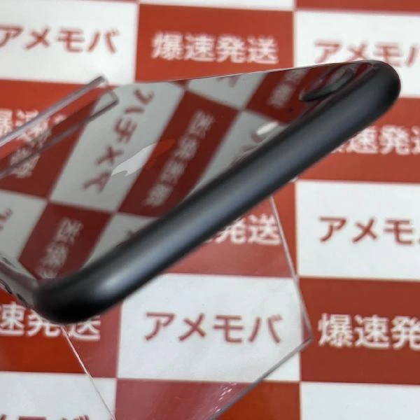 iPhone8 docomo版SIMフリー 64GB MQ782J/A A1906