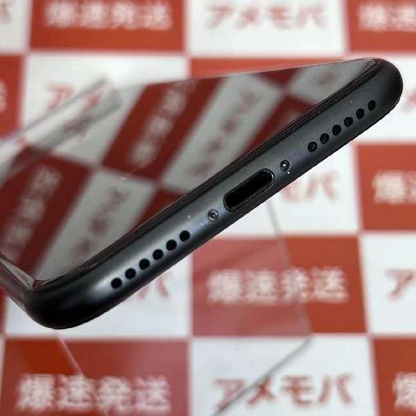 iPhone8 docomo版SIMフリー 64GB MQ782J/A A1906