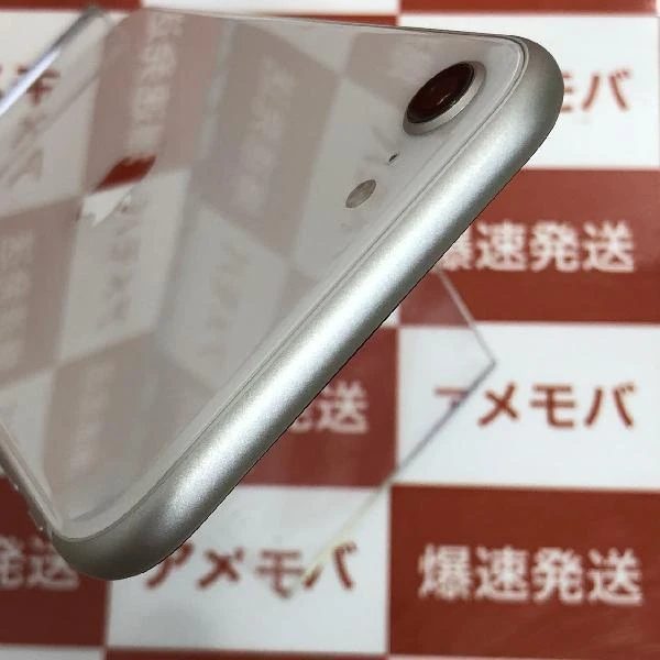 iPhoneSE 第3世代 Apple版SIMフリー 128GB MK473J/A A2604 ほぼ新品