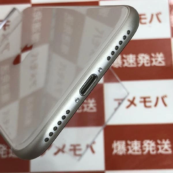 iPhoneSE 第3世代 Apple版SIMフリー 128GB MK473J/A A2604 ほぼ新品