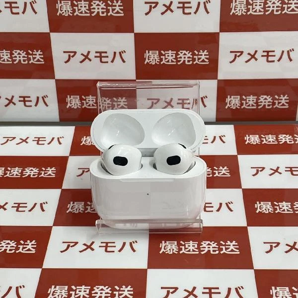 Apple AirPods 第3世代 MagSafe充電ケース付き  MME73J/A ホワイト