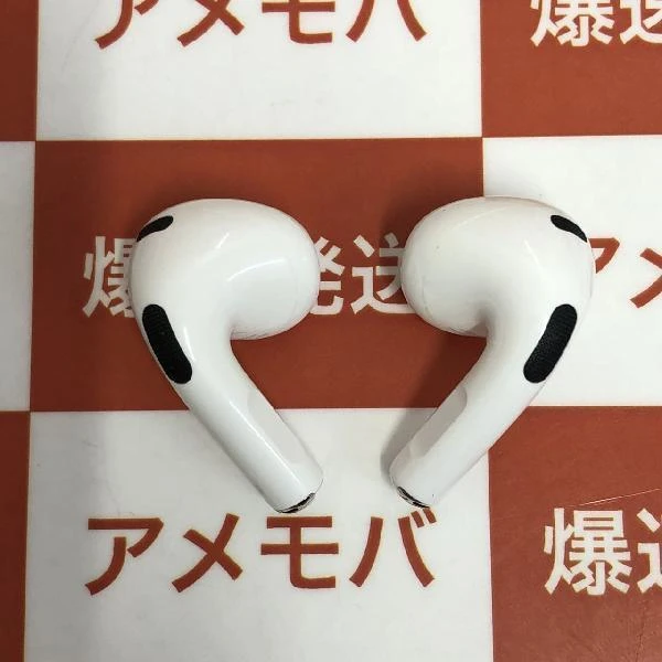 Apple AirPods 第3世代 MagSafe充電ケース付き  MME73J/A ホワイト