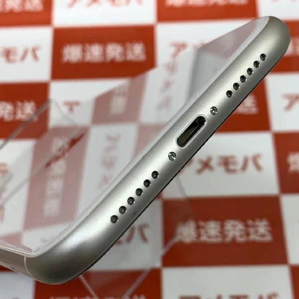 iPhone11 docomo版SIMフリー 64GB MWLU2J/A A2221 極美品 ホワイト