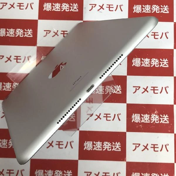 iPad 第7世代 Wi-Fiモデル 32GB MW752J/A A2197