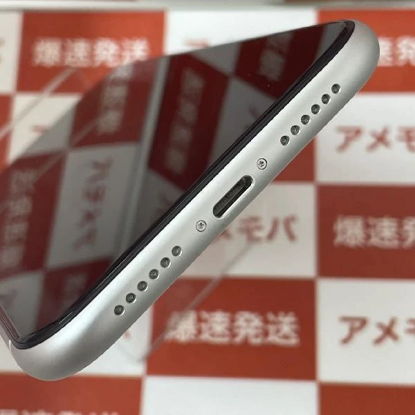 iPhoneXR SoftBank版SIMフリー 64GB MT032J/A A2106 極美品