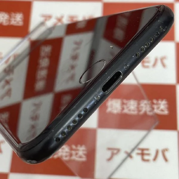 iPhone7 au版SIMフリー 256GB MNCQ2J/A A1779 ブラック