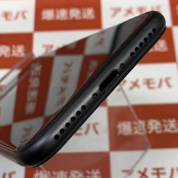 iPhone8 docomo版SIMフリー 64GB MQ782J/A A1906