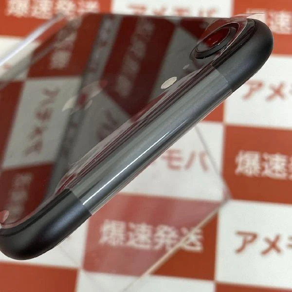 iPhone8 docomo版SIMフリー 64GB MQ782J/A A1906 新品同様