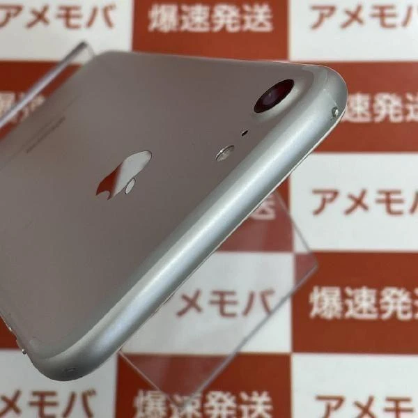 iPhone7 docomo版SIMフリー 32GB MNCF2J/A A1779 シルバー