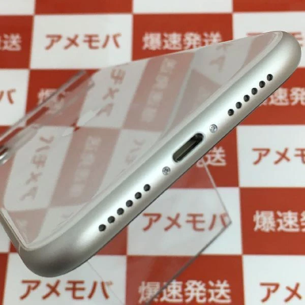 iPhone11 docomo版SIMフリー 64GB MWLU2J/A A2221 極美品 ホワイト