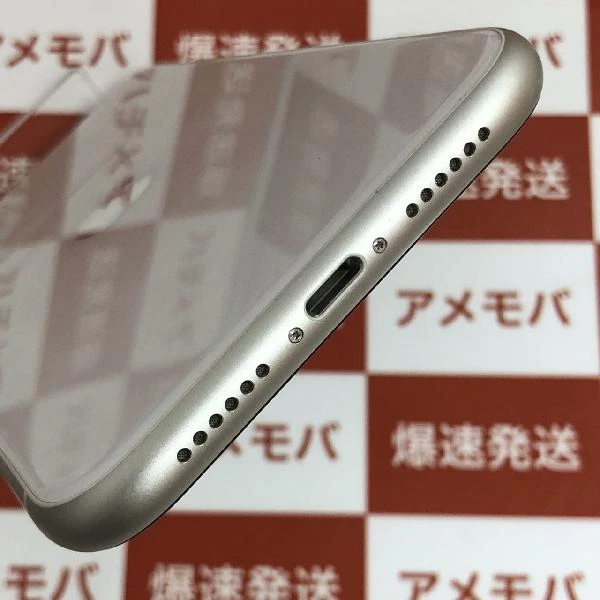 iPhone11 Apple版SIMフリー 256GB NWM82J/A A2221 ホワイト