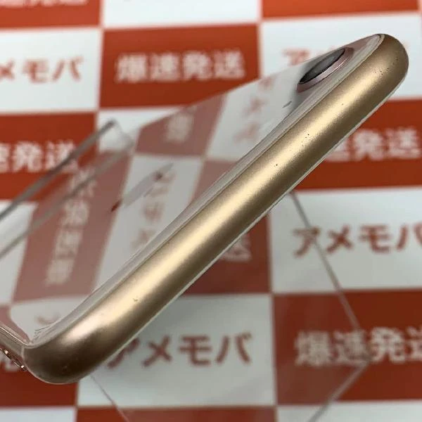 iPhone8 docomo版SIMフリー 64GB MQ7A2J/A A1906