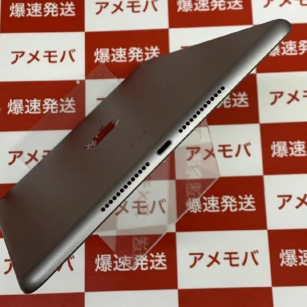 iPad 第6世代 Wi-Fiモデル 32GB MR7F2J/A A1893 美品