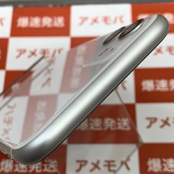 iPhone11 au版SIMフリー 128GB MWM22J/A A2221 ホワイト