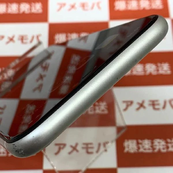 iPhone11 docomo版SIMフリー 64GB MWLU2J/A A2221 ホワイト