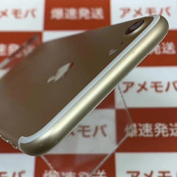 iPhone7 docomo版SIMフリー 128GB NNCM2J/A A1779 ゴールド