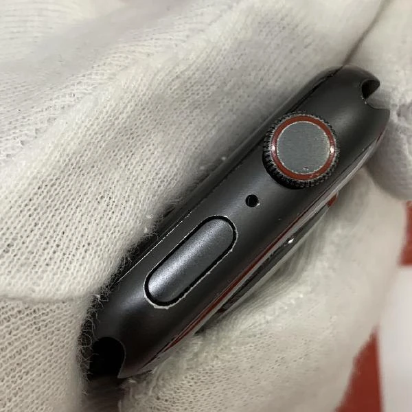 Apple Watch SE GPS + Cellularモデル  44mm MYF02J/A A2356