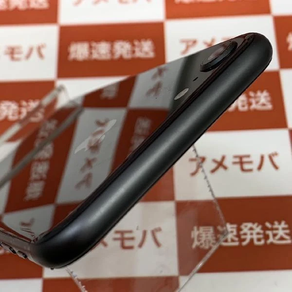 iPhone8 docomo版SIMフリー 64GB MQ782J/A A1906