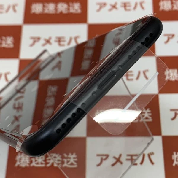 iPhoneSE 第2世代 SoftBank版SIMフリー 64GB MHGP3J/A A2296 未使用品 ブラック