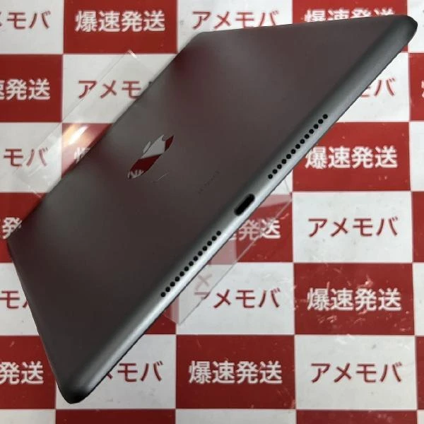 iPad 第8世代 SoftBank版SIMフリー 32GB MYMH2J/A A2429 美品