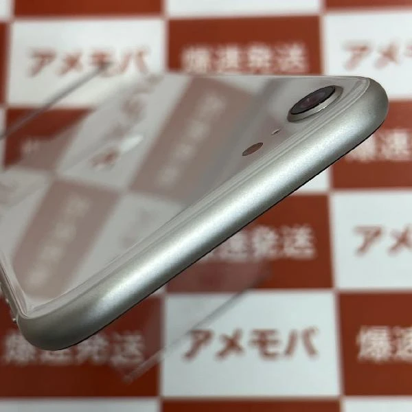 iPhoneSE 第3世代 Apple版SIMフリー 128GB MMYG3J/A A2782 新品同様