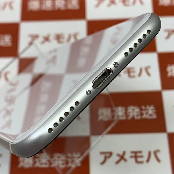 iPhoneSE 第2世代 SoftBank版SIMフリー 64GB MHGQ3J/A A2296 極美品 ホワイト