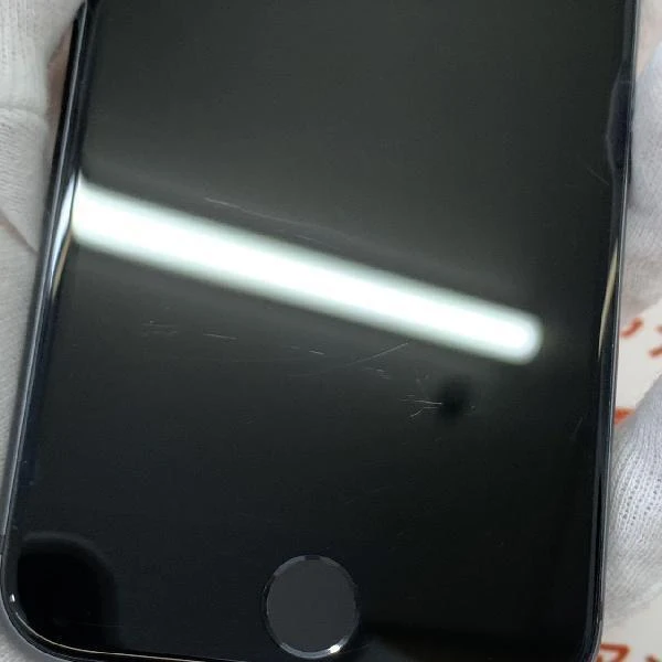 iPhone8 au版SIMフリー 128GB MX1D2J/A A1906