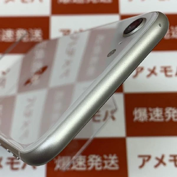iPhoneSE 第3世代 docomo版SIMフリー 64GB MMYD3J/A A2782