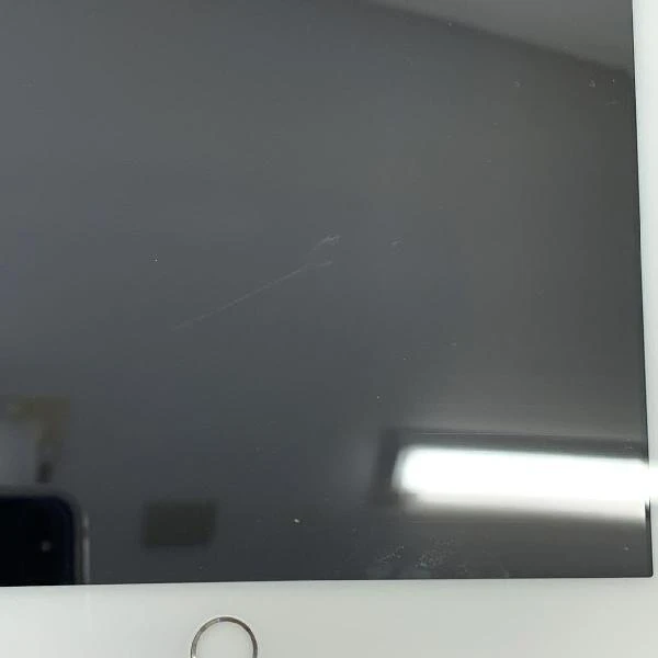 値下げ iPad 第5世代 SoftBank版SIMフリー 128GB MP272J/A