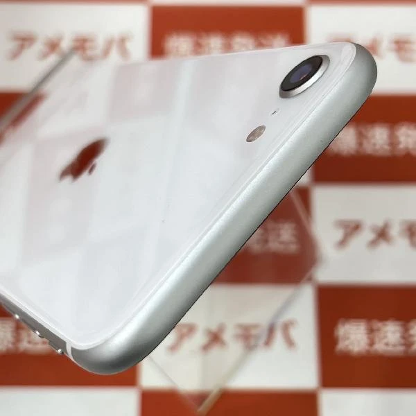 iPhoneSE 第2世代 docomo版SIMフリー 128GB MXD12J/A A2296 ホワイト