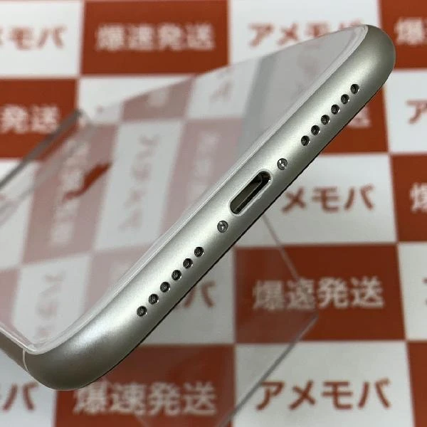 iPhone11 Apple版SIMフリー 256GB MWM82J/A A2221 新品同様 ホワイト