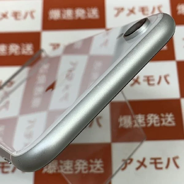 iPhoneXR SoftBank版SIMフリー 64GB MT032J/A A2106