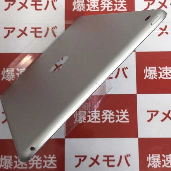 iPad 第9世代 Wi-Fiモデル 64GB MK2K3J/AA2602 新品同様