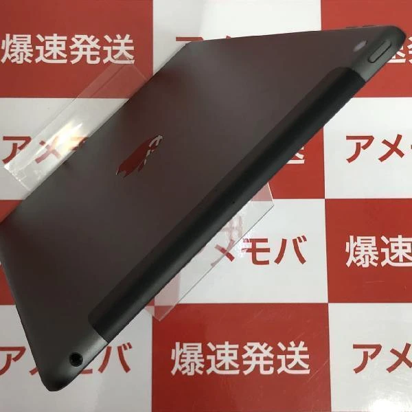 iPad 第8世代 SoftBank版SIMフリー 32GB MYMH2J/A A2429 極美品