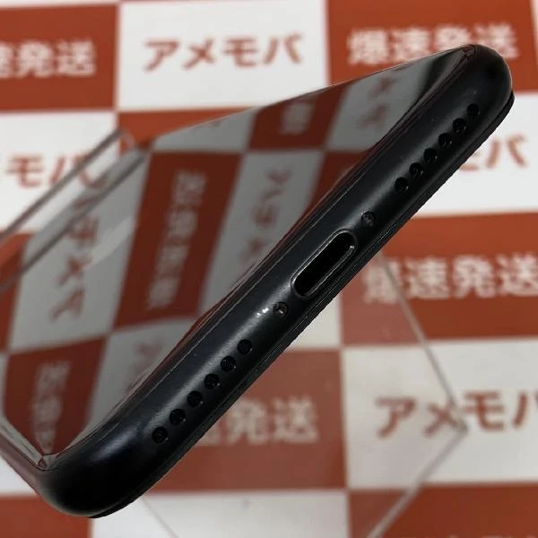 iPhoneSE 第2世代 SoftBank版SIMフリー 128GB MHGT3J/A A2296 極美品 ブラック